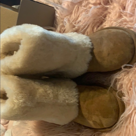 UGG boots - Picture 3 of 7